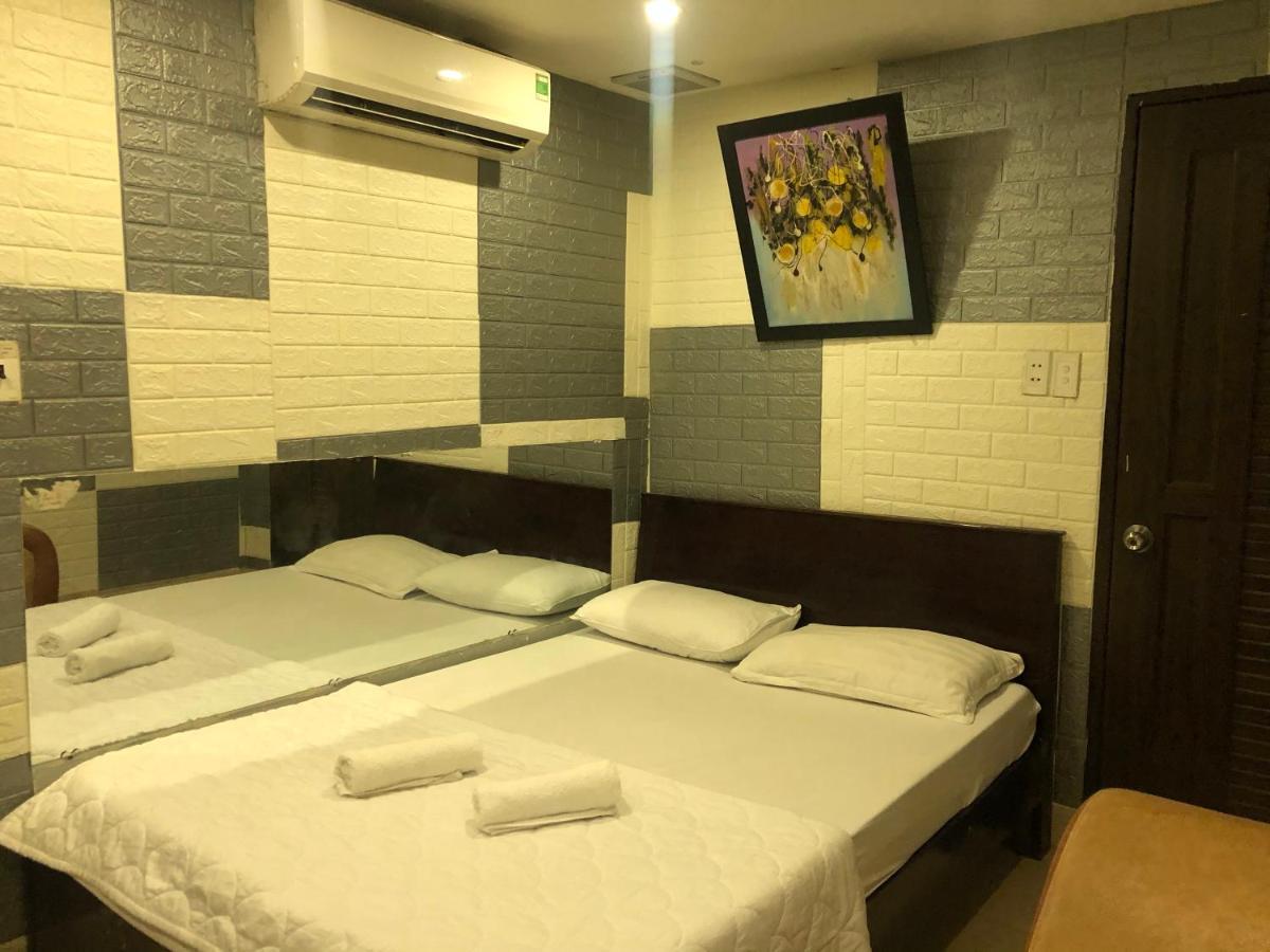 An Nhi Hotel *